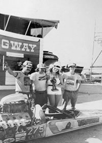 1970s Dragster crew